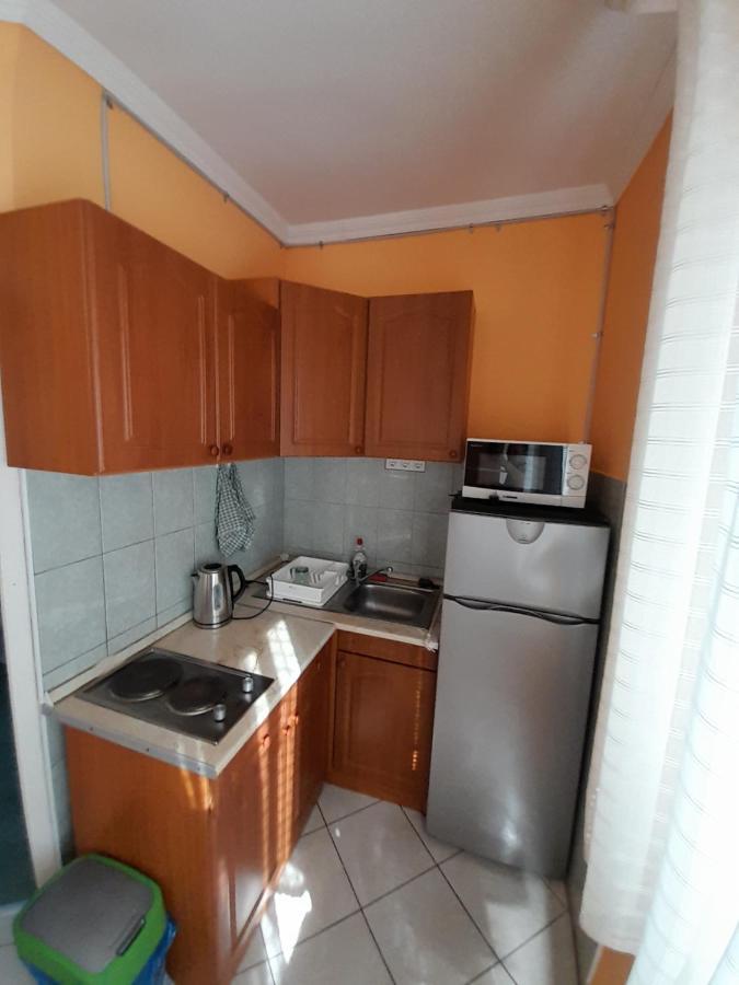 Ferienwohnung Napsugar Vendeghaz Tiszaújváros Exterior foto