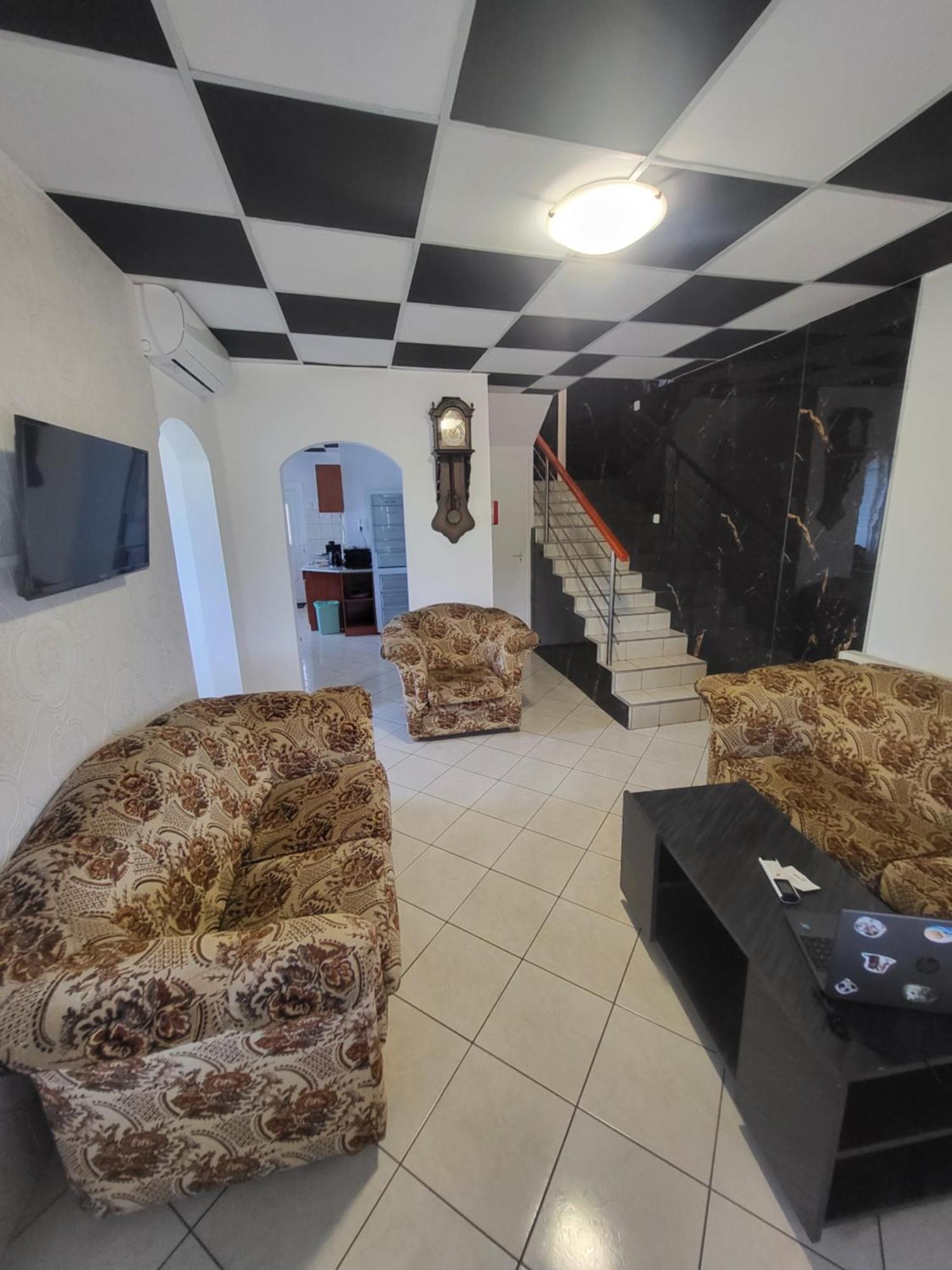 Ferienwohnung Napsugar Vendeghaz Tiszaújváros Zimmer foto